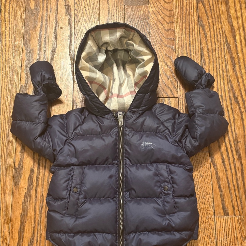 Burberry Infant Down Jacket blue w/ attached mittens size 3 months